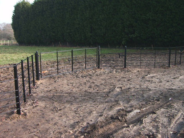 Estate Fencing | Swift Engineering Ltd